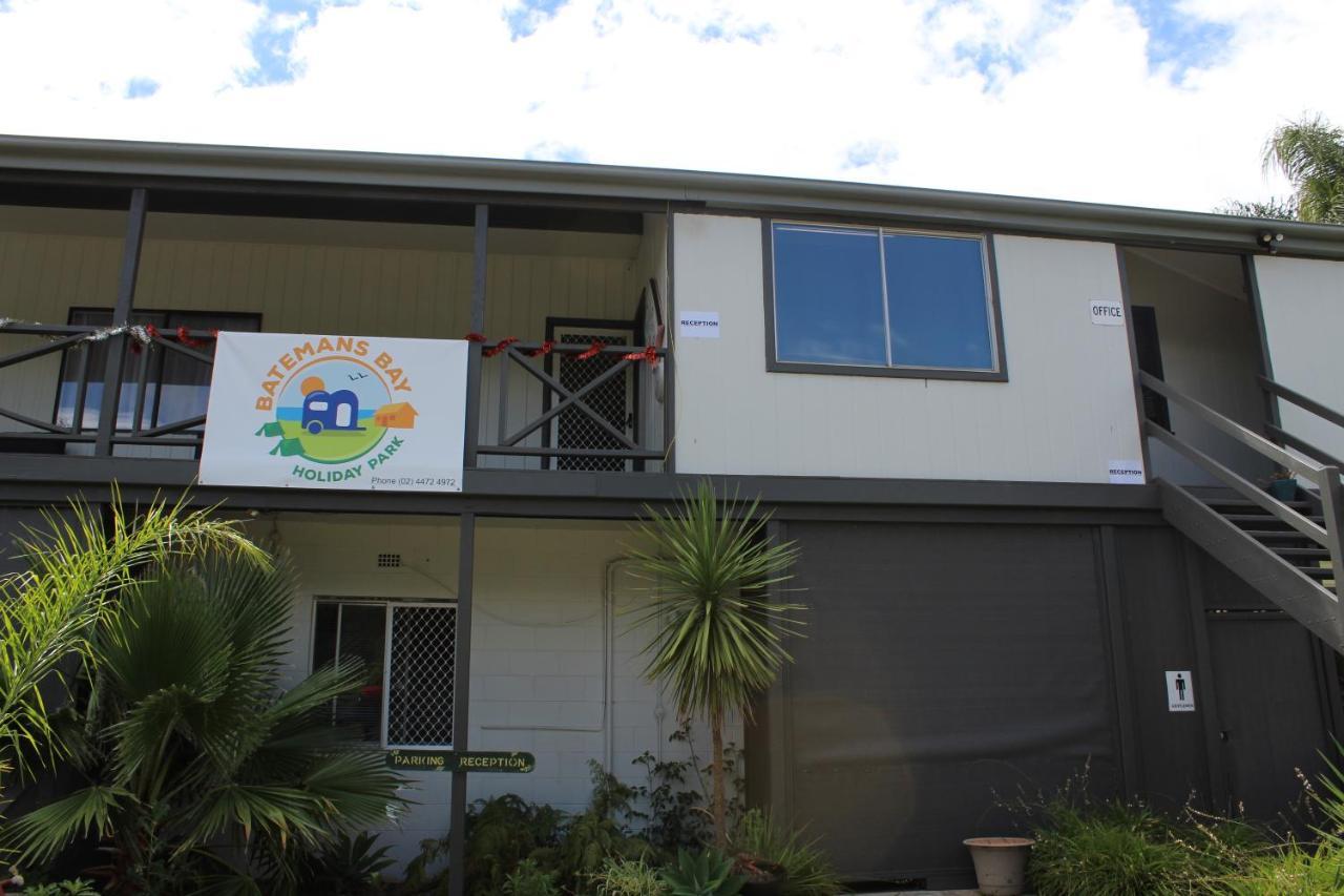 Batemans Bay Holiday Park & Hostel Екстер'єр фото