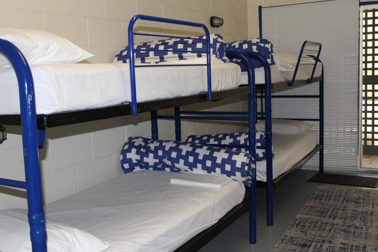 Batemans Bay Holiday Park & Hostel Екстер'єр фото