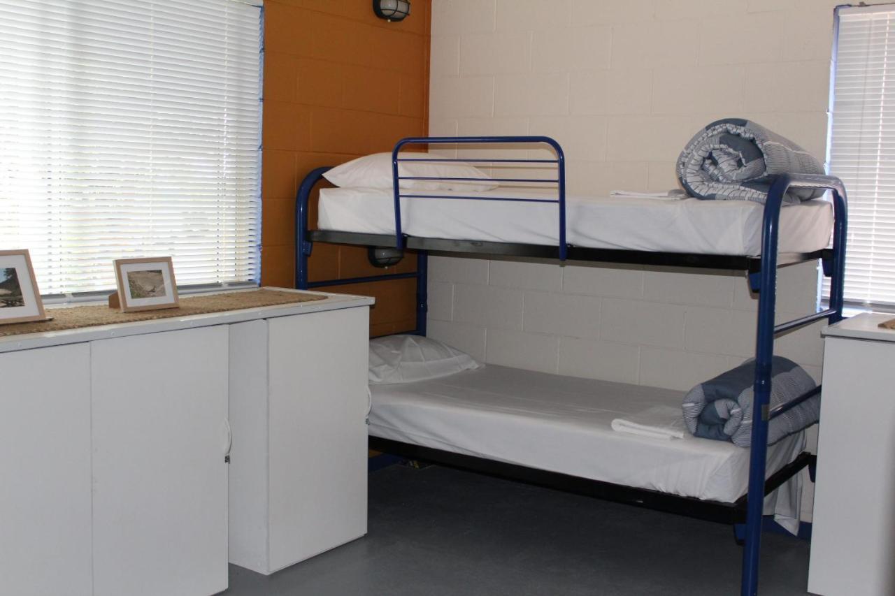 Batemans Bay Holiday Park & Hostel Екстер'єр фото